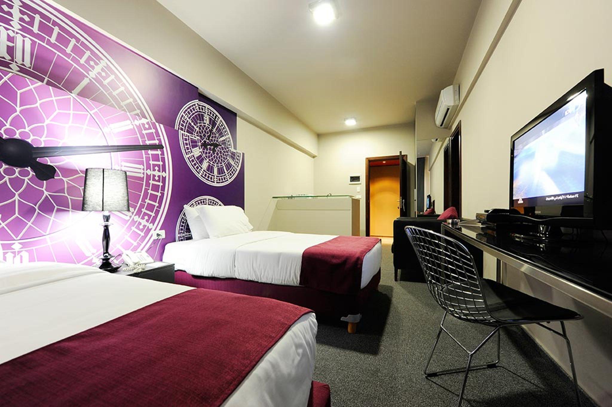 35 Hotel